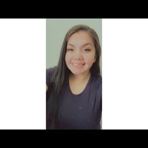 Meet your Posher, Candace